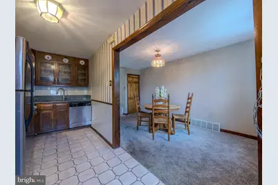 1075 Brookwood Lane, Glenolden, PA 19036 - Photo 16