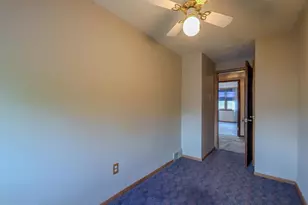 1075 Brookwood Ln, Glenolden, PA 19036 - Photo 26