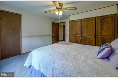 1075 Brookwood Lane, Glenolden, PA 19036 - Photo 20
