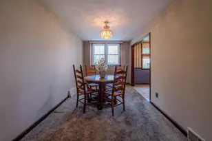 1075 Brookwood Ln, Glenolden, PA 19036 - Photo 10