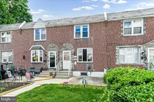 286 N Oak Ave, Clifton Heights, PA 19018 - Photo 2