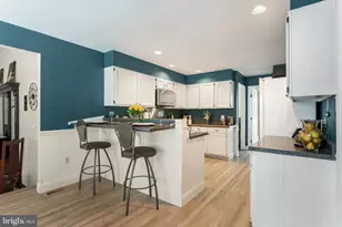 216 County Claire Ln, Aston, PA 19014 - Photo 64