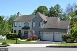 216 County Claire Ln, Aston, PA 19014 - Photo 8