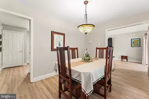 216 County Claire Ln, Aston, PA 19014 - Photo 74