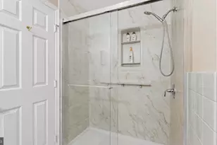 216 County Claire Ln, Aston, PA 19014 - Photo 20