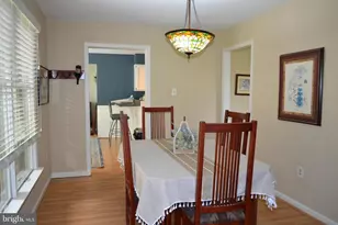 216 County Claire Ln, Aston, PA 19014 - Photo 30