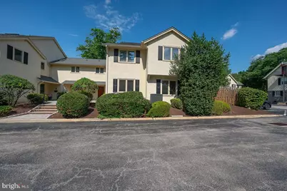 116 Montrose Avenue #H, Bryn Mawr, PA 19010 - Photo 2