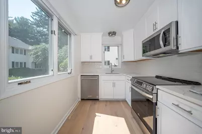 116 Montrose Avenue #H, Bryn Mawr, PA 19010 - Photo 12