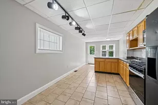 431 Iroquois St, Essington, PA 19029 - Photo 6