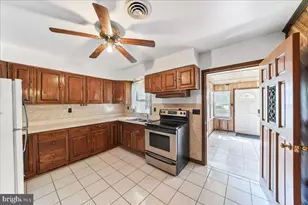 1359 Peach St, Upper Chichester, PA 19061 - Photo 10