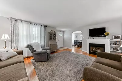 345 Holt Lane, Springfield, PA 19064 - Photo 4