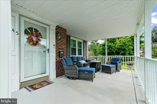 345 Holt Ln, Springfield, PA 19064 - Photo 2