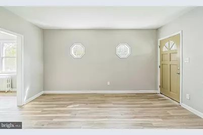 557 9th Avenue, Prospect Park, PA 19076 - Photo 6