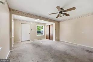1838 Shallcross Ave, Folcroft, PA 19032 - Photo 6
