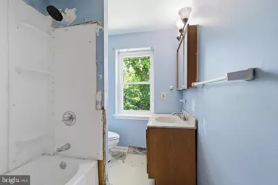 1838 Shallcross Avenue, Folcroft, PA 19032 - Photo 16