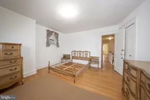 500 Elm Ave, Upper Darby, PA 19082 - Photo 18