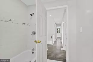 142 Bartlett Ave, Sharon Hill, PA 19079 - Photo 18