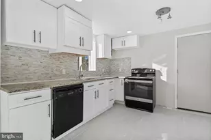 142 Bartlett Ave, Sharon Hill, PA 19079 - Photo 10