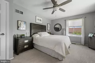5200 Hilltop Dr, Brookhaven, PA 19015 - Photo 10