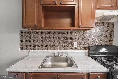 585 Snowden Road, Upper Darby, PA 19082 - Photo 12