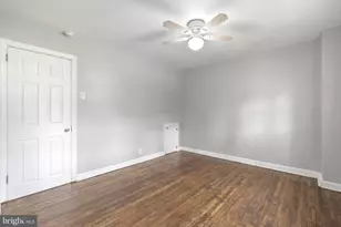 585 Snowden Rd, Upper Darby, PA 19082 - Photo 20