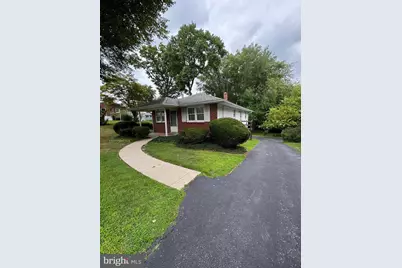 17 Walnut Road, Wallingford, PA 19086 - Photo 2