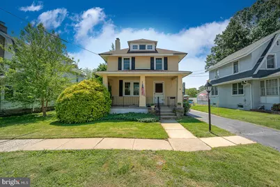 219 Oxford Road, Havertown, PA 19083 - Photo 2