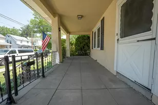 219 Oxford Rd, Havertown, PA 19083 - Photo 4