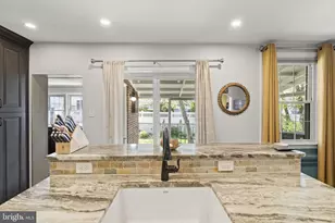 403 Walnut Hill Ln, Havertown, PA 19083 - Photo 12