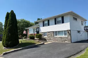 1123 Wynnbrook Rd, Secane, PA 19018 - Photo 14