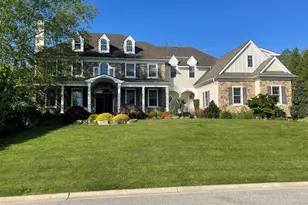 1024 Brick House Farm Ln, Newtown Square, PA 19073 - Photo 2