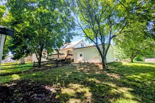 903 Galbraith Ave, Upper Chichester, PA 19061 - Photo 30