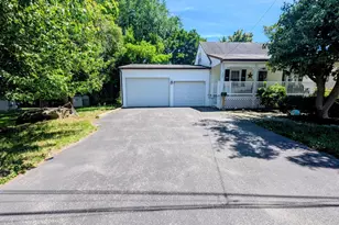 903 Galbraith Ave, Upper Chichester, PA 19061 - Photo 28