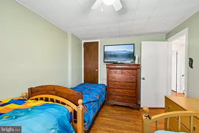 425 Arlington Avenue, Upper Darby, PA 19082 - Photo 16