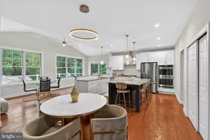 7 Overfield Ln, Glen Mills, PA 19342 - Photo 8