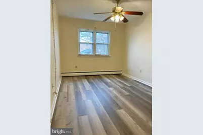 808 Macdade Boulevard #1ST FL REAR, Folsom, PA 19033 - Photo 12