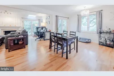 116 Montrose Avenue #D, Bryn Mawr, PA 19010 - Photo 8