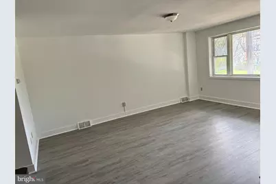 33 Oak Avenue, Aldan, PA 19018 - Photo 2