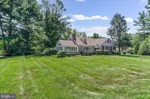 108 Mansion Dr, Media, PA 19063 - Photo 2