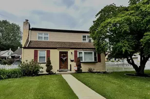 718 Pearl Ave, Morton, PA 19070 - Photo 2