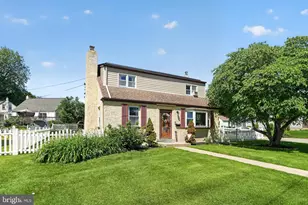 718 Pearl Ave, Morton, PA 19070 - Photo 1