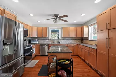 718 Pearl Avenue, Morton, PA 19070 - Photo 6