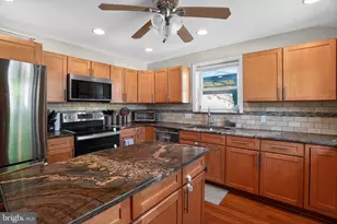718 Pearl Ave, Morton, PA 19070 - Photo 10