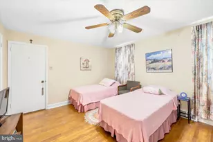 422 E Eagle Rd, Havertown, PA 19083 - Photo 20