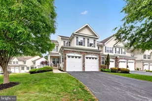 15 Newberry Ct, Glen Mills, PA 19342 - Photo 1