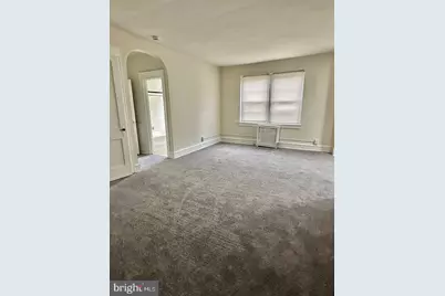 260 N Wycombe Ave, Lansdowne, PA 19050 - Photo 2