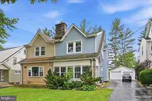622 Country Club Ln, Havertown, PA 19083 - Photo 1