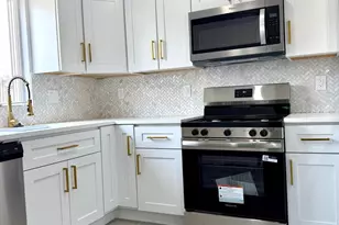 126 N Madison Ave, Upper Darby, PA 19082 - Photo 8