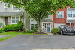 44 Eusden Dr, Aston, PA 19014 - Photo 1