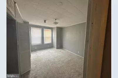 1115 E 11th Street, Crum Lynne, PA 19022 - Photo 10
